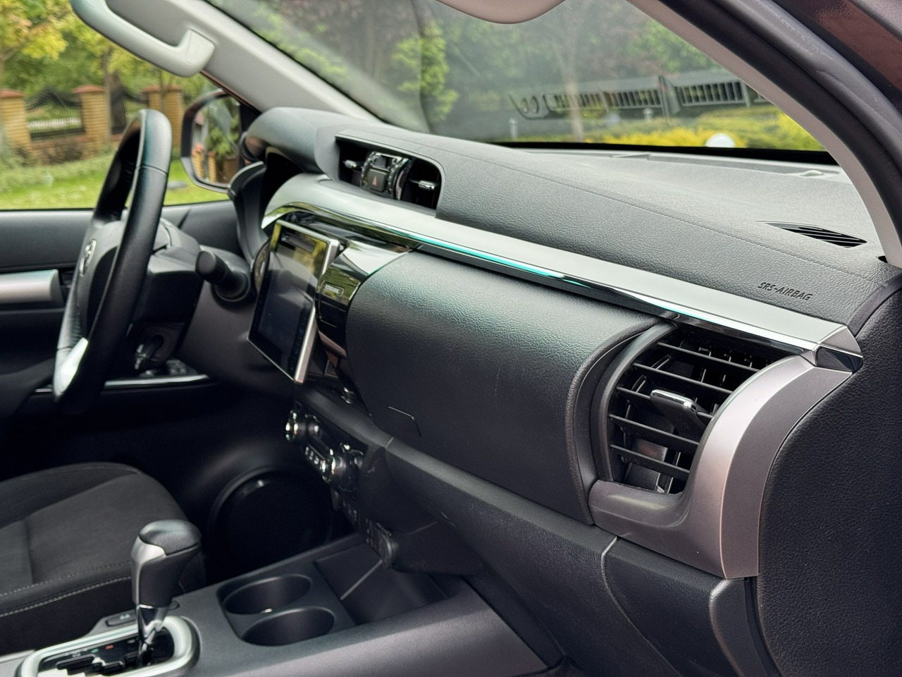 Лизинг на Toyota Hilux Toyota Hilux: снимка 42