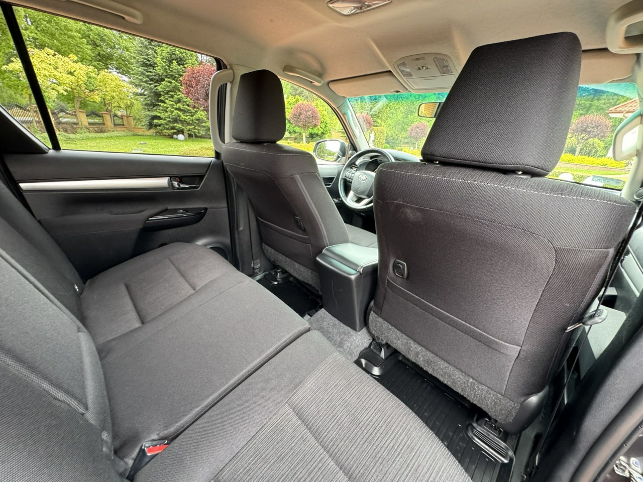 Лизинг на Toyota Hilux Toyota Hilux: снимка 38