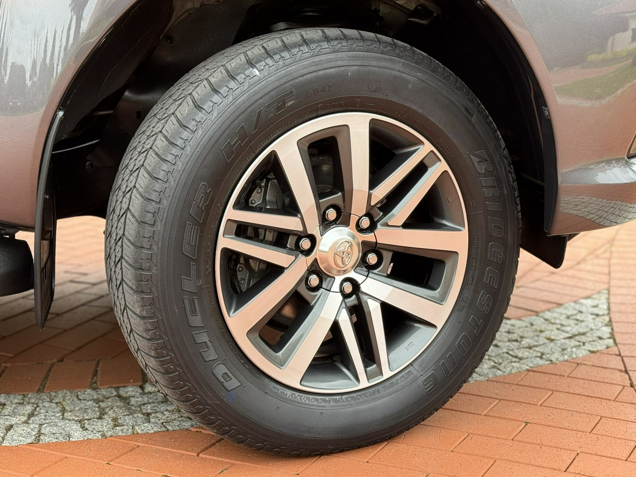 Лизинг на Toyota Hilux Toyota Hilux: снимка 10