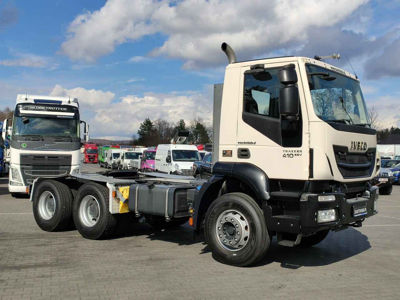 Iveco Trakker 26.410 6x4 Manual Mały Przebieg tylko-46000km - Влекач: снимка 5 Iveco Trakker 26.410 6x4 Manual Mały Przebieg tylko-46000km - Влекач: снимка 5