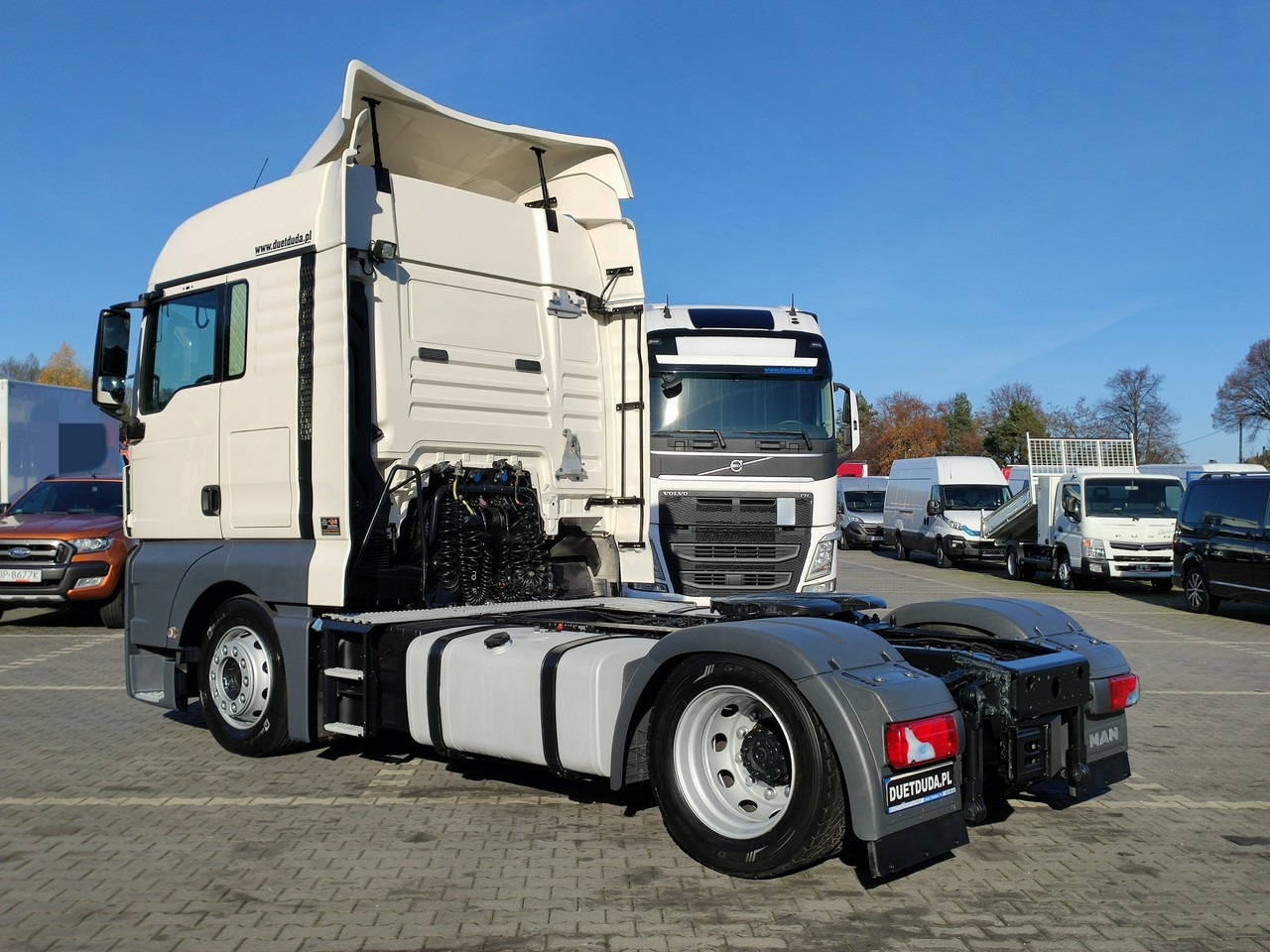 MAN TGX 18.440 Low Deck XLX EURO 6 Retarder SUPER STAN!!! - Влекач: снимка 5 MAN TGX 18.440 Low Deck XLX EURO 6 Retarder SUPER STAN!!! - Влекач: снимка 5