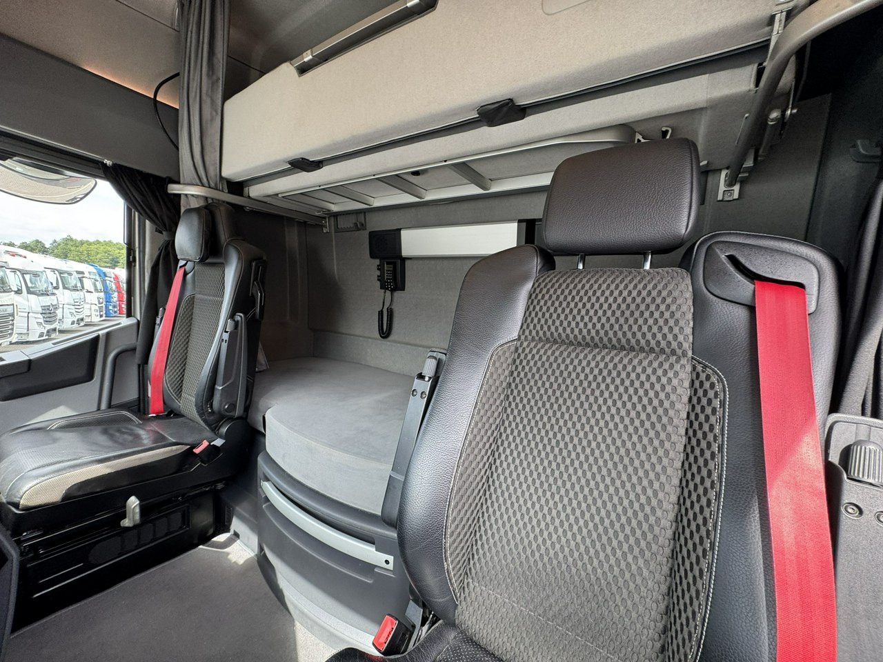 Влекач Renault Gama T 520 HIGH CAB Silnik 13litrów Euro 6 Low deck: снимка 29