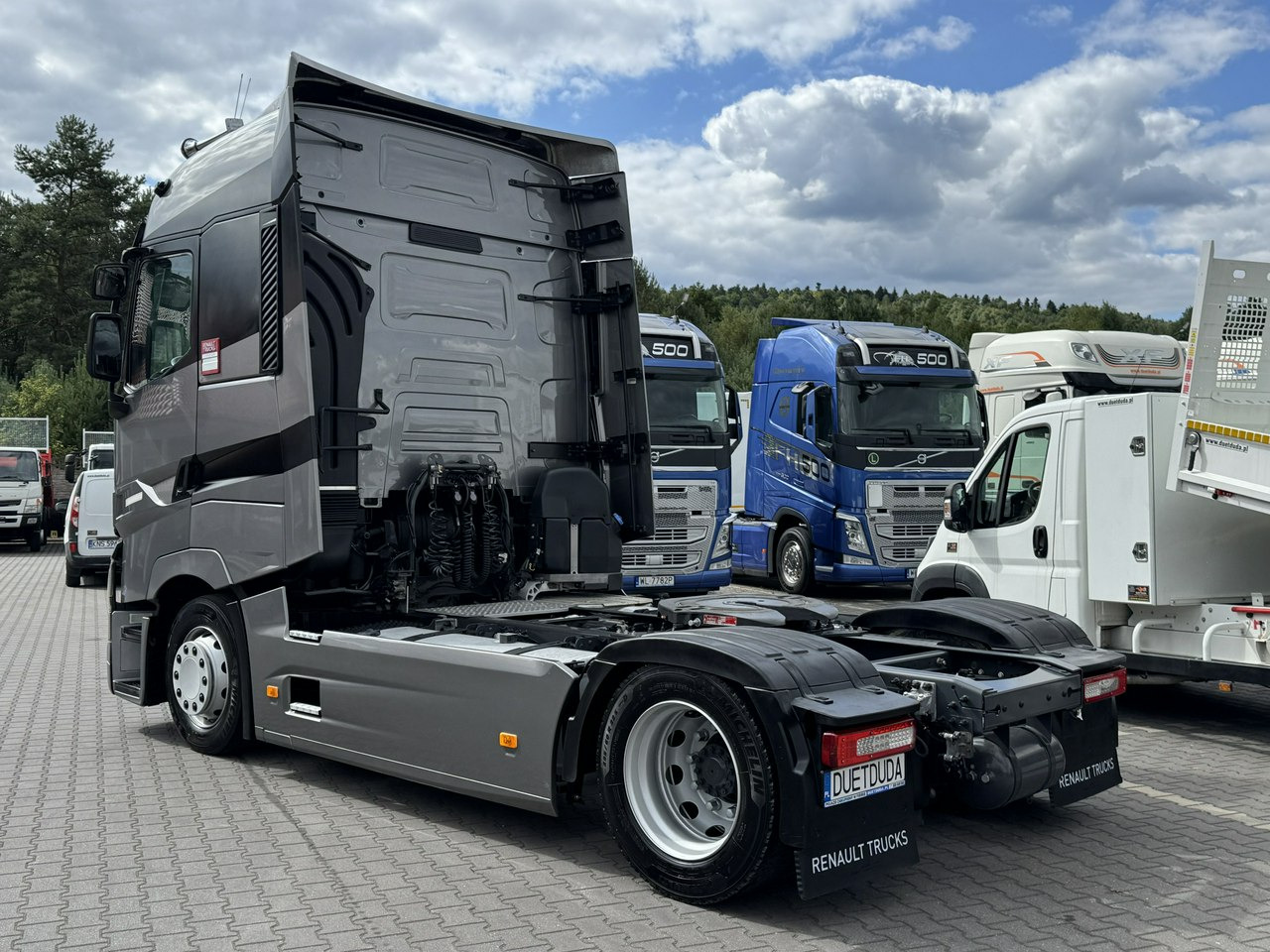 Влекач Renault Gama T 520 HIGH CAB Silnik 13litrów Euro 6 Low deck: снимка 16