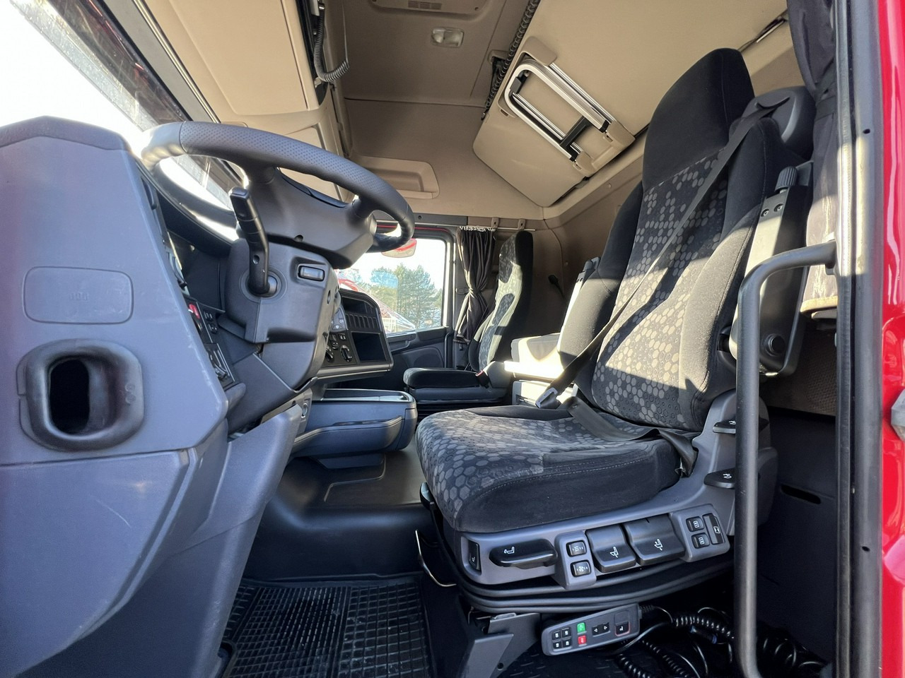 Влекач Scania R 450 Topline E6 4x2 Retarder Klima Postojowa !!!: снимка 23