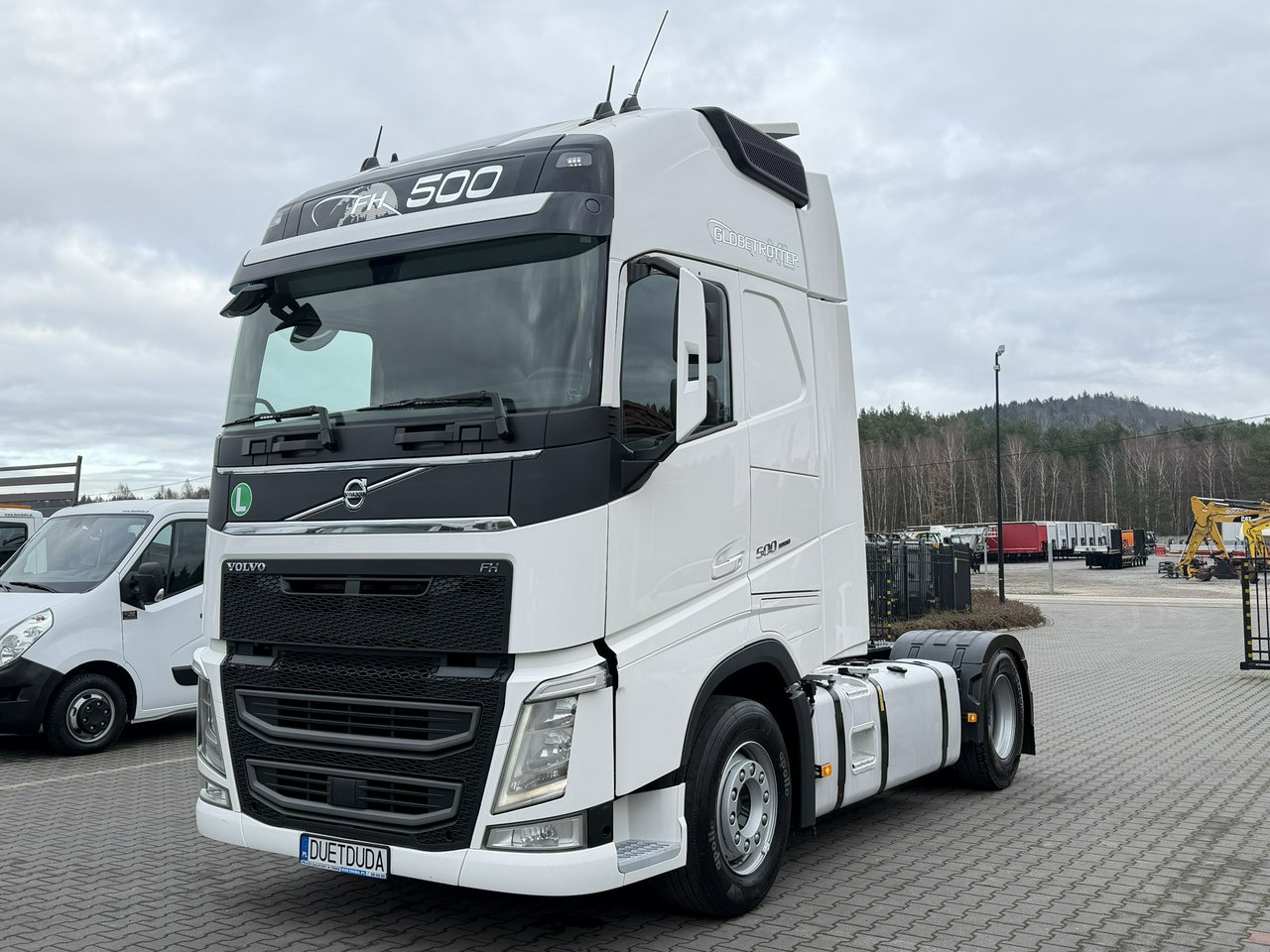 Volvo FH 500 E6 Standard Globetrotter XL Grudzień 2019r - Влекач: снимка 5 Volvo FH 500 E6 Standard Globetrotter XL Grudzień 2019r - Влекач: снимка 5