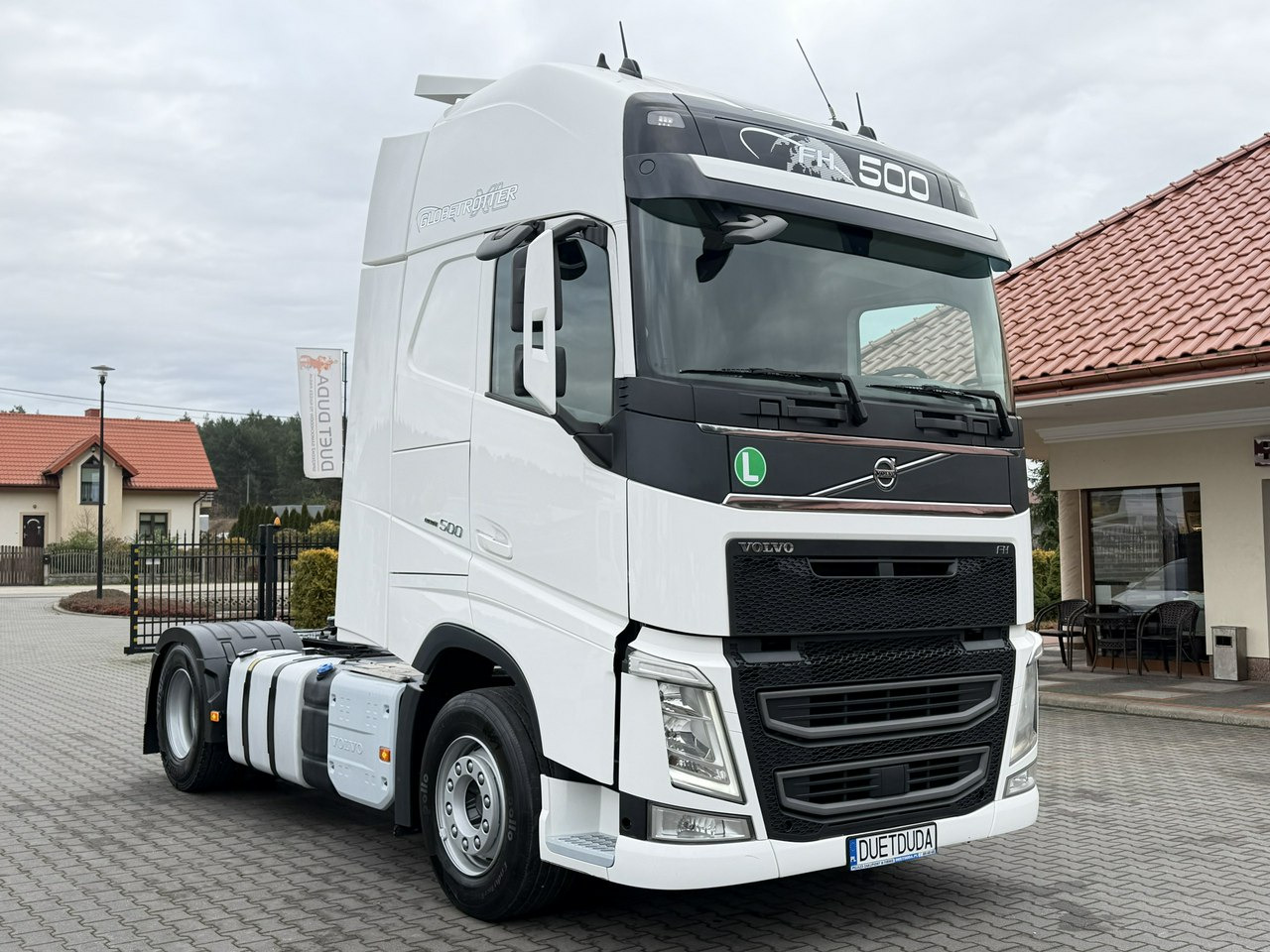 Volvo FH 500 E6 Standard Globetrotter XL Grudzień 2019r - Влекач: снимка 3 Volvo FH 500 E6 Standard Globetrotter XL Grudzień 2019r - Влекач: снимка 3