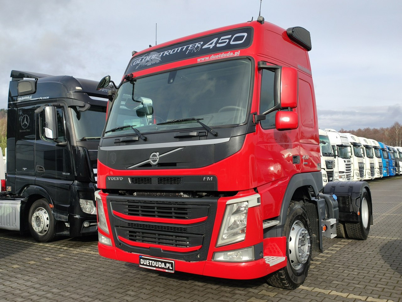 Volvo FM 450 Euro 6 GLOB STANDARD Waga Tylko 6500kg !!! - Влекач: снимка 4 Volvo FM 450 Euro 6 GLOB STANDARD Waga Tylko 6500kg !!! - Влекач: снимка 4