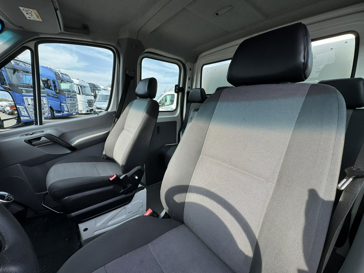 Лизинг на Volkswagen Crafter Volkswagen Crafter: снимка 27 Лизинг на Volkswagen Crafter Volkswagen Crafter: снимка 27