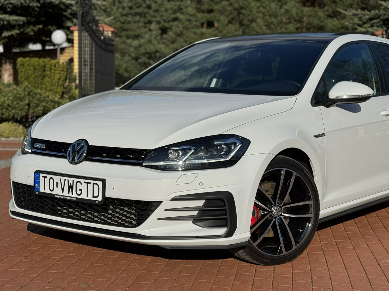 Volkswagen Golf - Хечбек: снимка 5 Volkswagen Golf - Хечбек: снимка 5