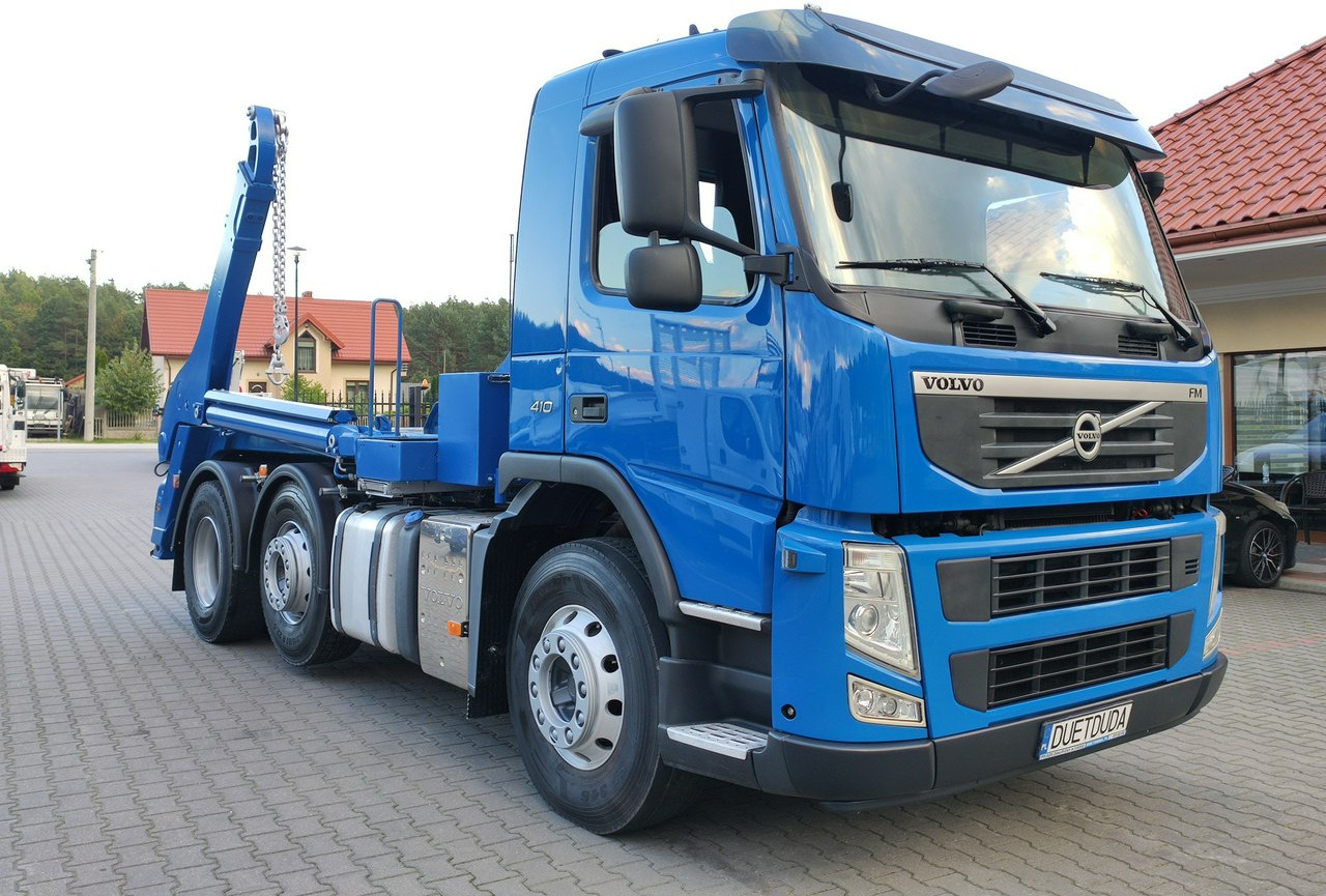 Volvo FM 410 E5 Bramowiec Hakowiec 6x2 Oś Skrętna / Podnoszona Automat - Мултилифт за контейнери камион: снимка 2 Volvo FM 410 E5 Bramowiec Hakowiec 6x2 Oś Skrętna / Podnoszona Automat - Мултилифт за контейнери камион: снимка 2