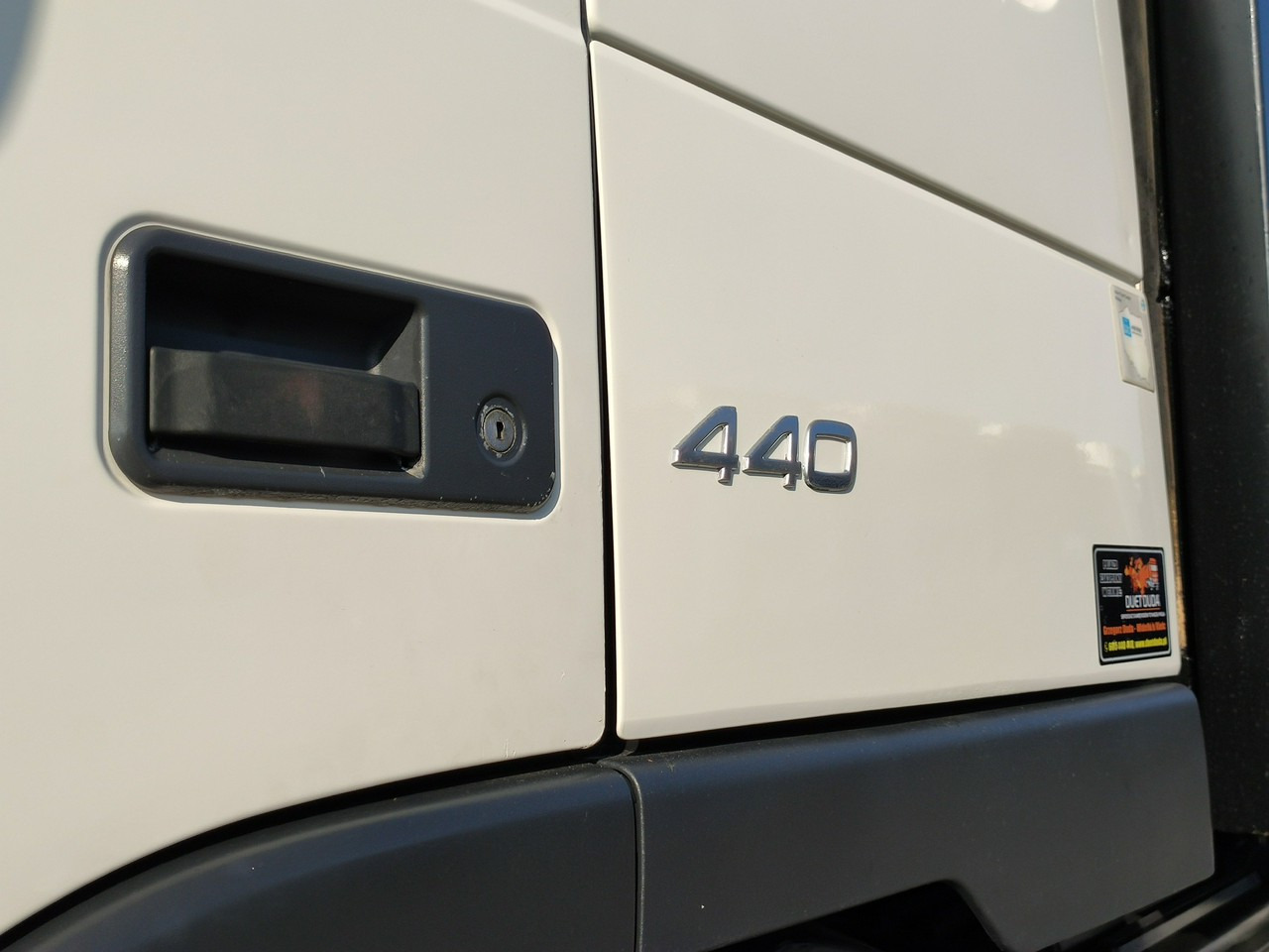 Volvo FM 440 6x4 HDS FASSI F170 Składany w Literę Z - Бордови камион, Камион с кран: снимка 3 Volvo FM 440 6x4 HDS FASSI F170 Składany w Literę Z - Бордови камион, Камион с кран: снимка 3