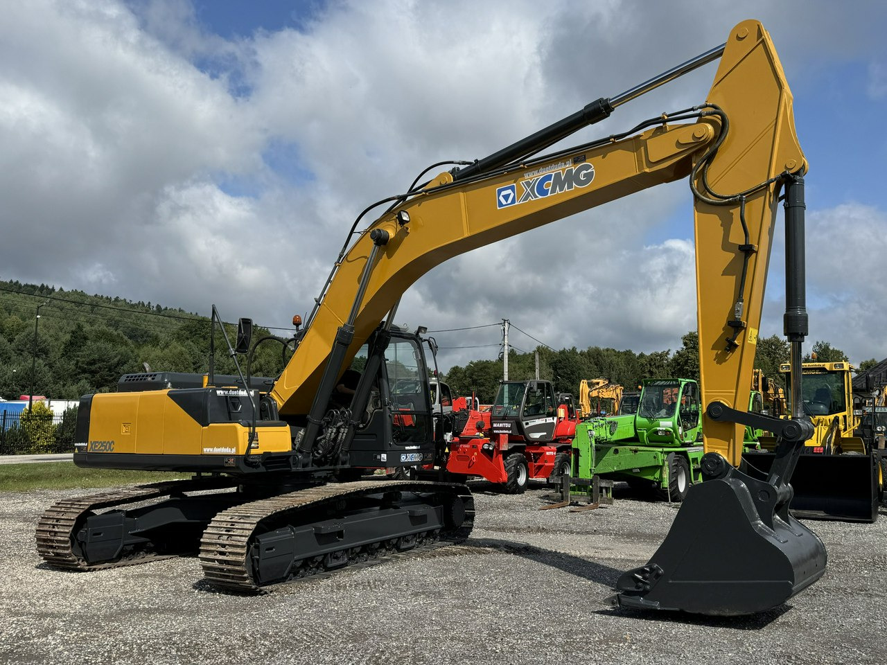 XCMG XE 250C 25ton Bez DPF i Adblue Stan Jak Nowy Dostępny od Ręki - Верижен багер: снимка 2 XCMG XE 250C 25ton Bez DPF i Adblue Stan Jak Nowy Dostępny od Ręki - Верижен багер: снимка 2