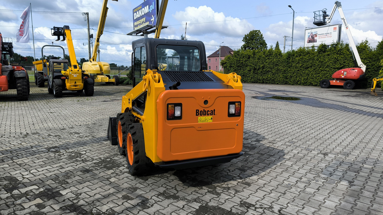 BOBCAT S450 - Мини челен товарач: снимка 5 BOBCAT S450 - Мини челен товарач: снимка 5