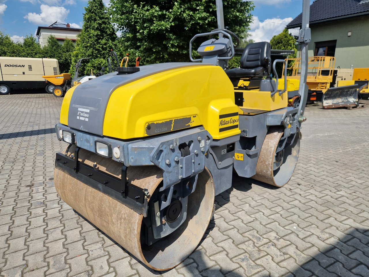 DYNAPAC CC 1300 - Пътен валяк: снимка 5 DYNAPAC CC 1300 - Пътен валяк: снимка 5
