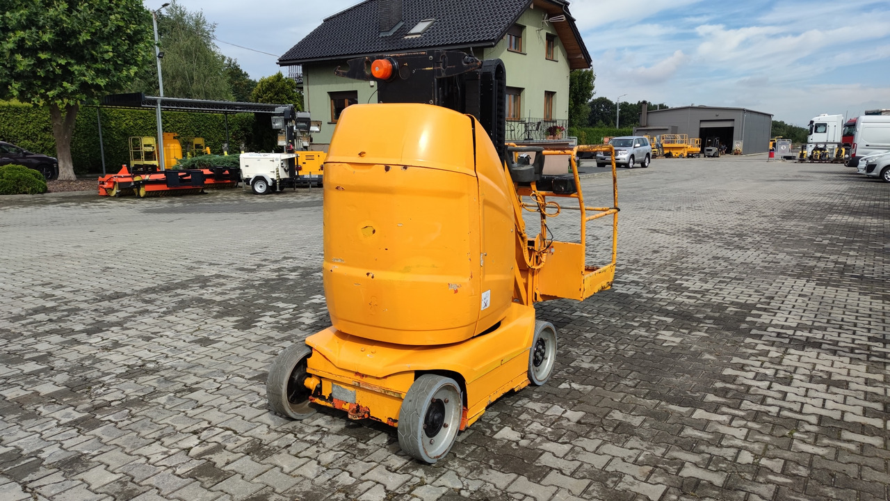 JLG TOUCAN 10 E - Вертикална работна платформа: снимка 4 JLG TOUCAN 10 E - Вертикална работна платформа: снимка 4