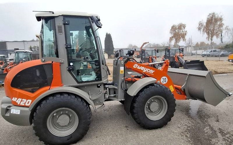 Atlas AR 420 - Мини челен товарач: снимка 4 Atlas AR 420 - Мини челен товарач: снимка 4