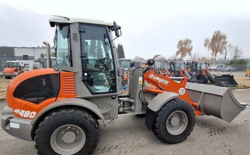 Atlas AR 480 - Мини челен товарач: снимка 4 Atlas AR 480 - Мини челен товарач: снимка 4