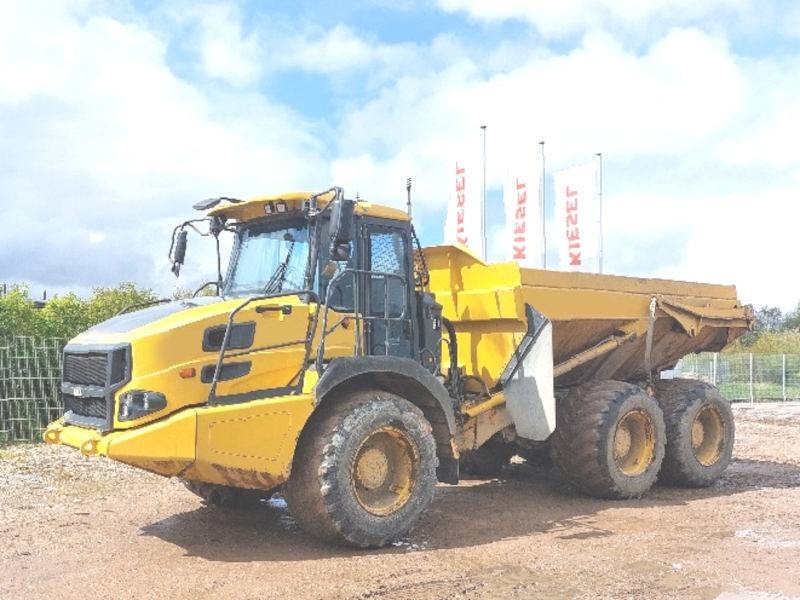 Bell B 20 E - Съчленен самосвал: снимка 2 Bell B 20 E - Съчленен самосвал: снимка 2