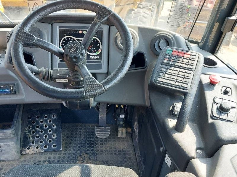 Съчленен самосвал Bell B 30 E: снимка 10 Съчленен самосвал Bell B 30 E: снимка 10