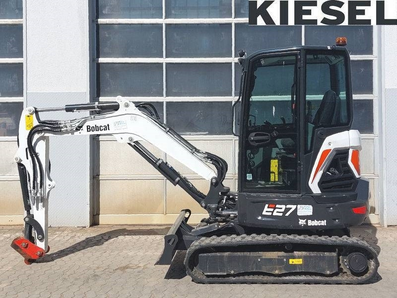 Bobcat E 27 - Мини багер: снимка 1 Bobcat E 27 - Мини багер: снимка 1