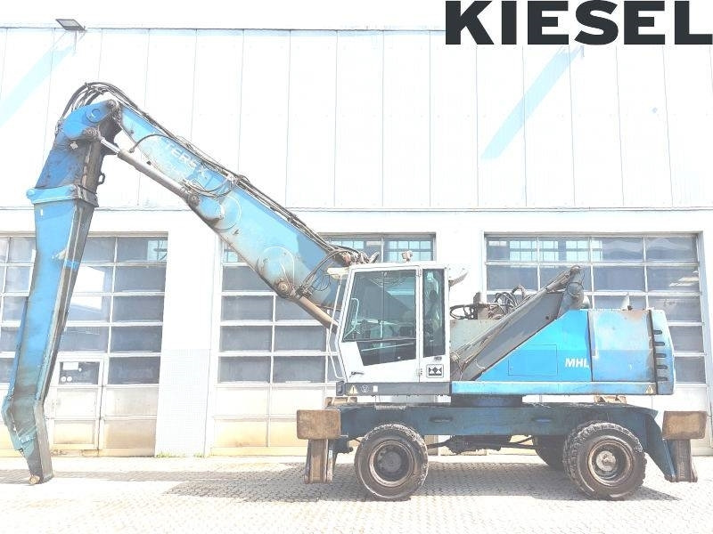 Fuchs MHL 350 D FQC - Багер за манипулиране на материали: снимка 1 Fuchs MHL 350 D FQC - Багер за манипулиране на материали: снимка 1
