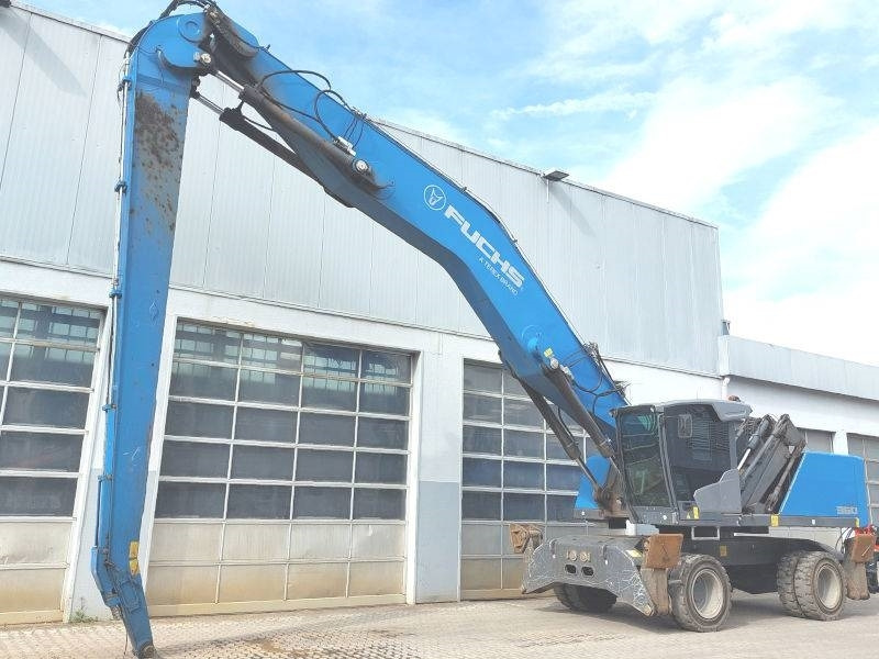 Fuchs MHL 360 F - Багер за манипулиране на материали: снимка 2 Fuchs MHL 360 F - Багер за манипулиране на материали: снимка 2