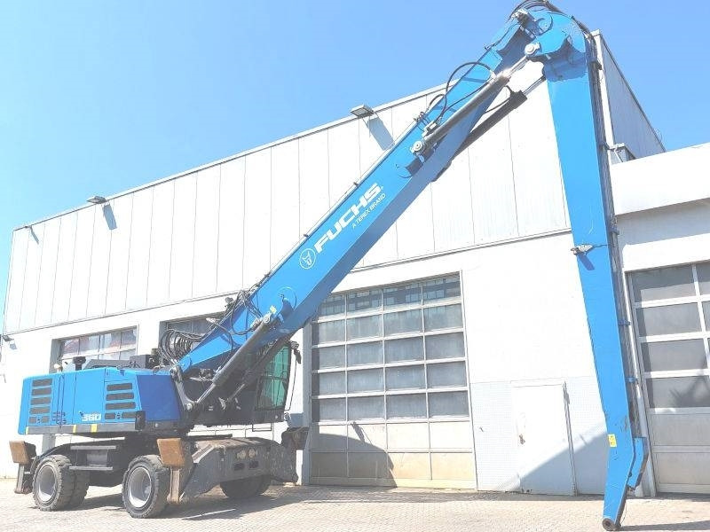 Fuchs MHL 360 F - Багер за манипулиране на материали: снимка 4 Fuchs MHL 360 F - Багер за манипулиране на материали: снимка 4