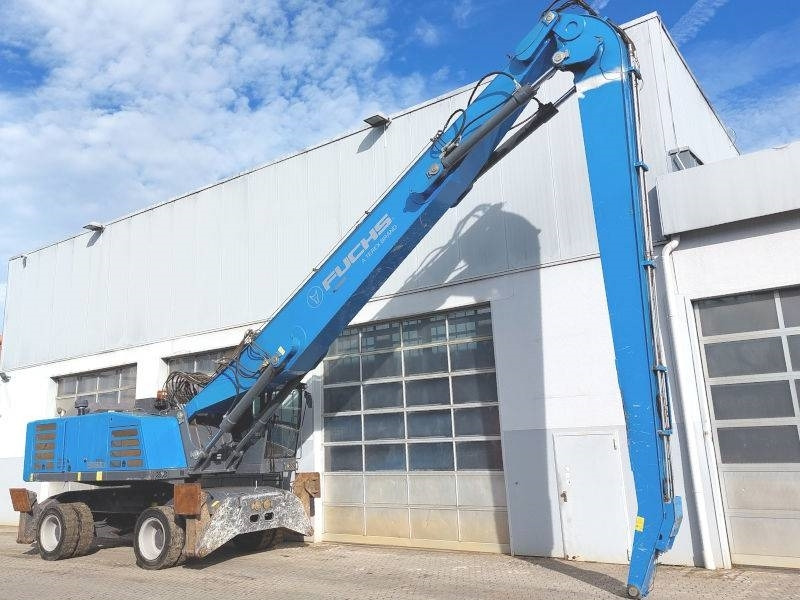 Fuchs MHL 360 F - Багер за манипулиране на материали: снимка 4 Fuchs MHL 360 F - Багер за манипулиране на материали: снимка 4