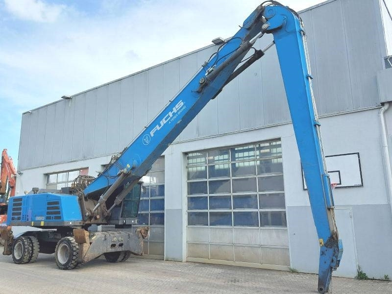 Fuchs MHL 360 F - Багер за манипулиране на материали: снимка 4 Fuchs MHL 360 F - Багер за манипулиране на материали: снимка 4