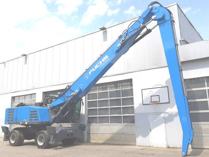 Fuchs MHL 360 F - Багер за манипулиране на материали: снимка 4 Fuchs MHL 360 F - Багер за манипулиране на материали: снимка 4