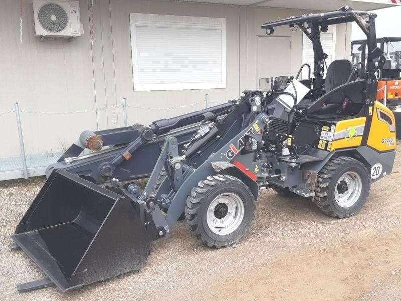 Giant G 2200 E X-Tra Elektro / electric - Мини челен товарач: снимка 2 Giant G 2200 E X-Tra Elektro / electric - Мини челен товарач: снимка 2