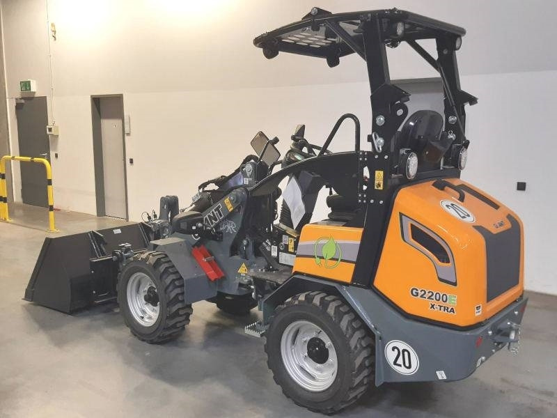 Giant G 2200 E X-Tra Elektro / electric - Мини челен товарач: снимка 3 Giant G 2200 E X-Tra Elektro / electric - Мини челен товарач: снимка 3