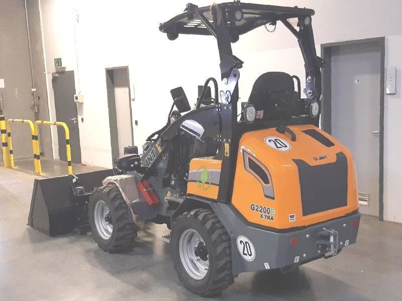 Giant G 2200 E X-Tra Elektro / electric  - Мини челен товарач: снимка 4 Giant G 2200 E X-Tra Elektro / electric  - Мини челен товарач: снимка 4