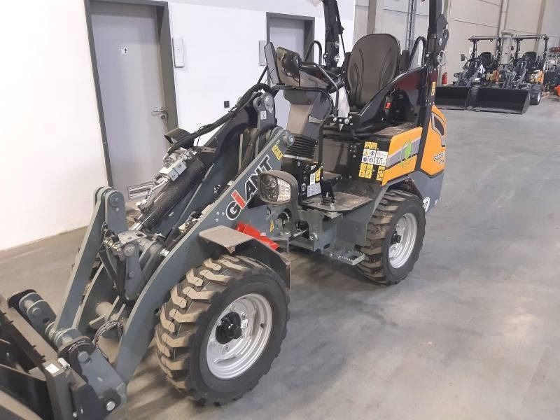 Giant G 2200 E X-Tra Elektro / electric - Мини челен товарач: снимка 4 Giant G 2200 E X-Tra Elektro / electric - Мини челен товарач: снимка 4