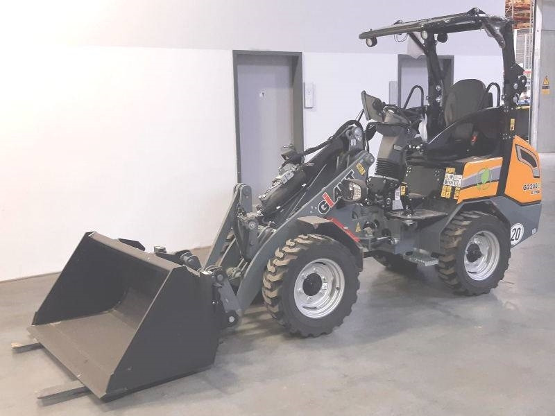 Giant G 2200 E X-Tra Elektro / electric - Мини челен товарач: снимка 2 Giant G 2200 E X-Tra Elektro / electric - Мини челен товарач: снимка 2