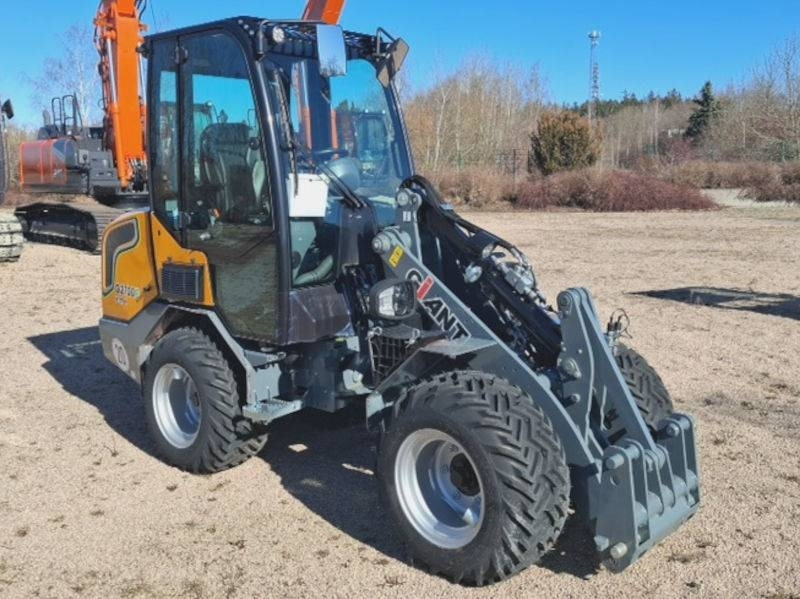 Giant G 2700 E X-Tra Elektro / electric - Мини челен товарач: снимка 4 Giant G 2700 E X-Tra Elektro / electric - Мини челен товарач: снимка 4