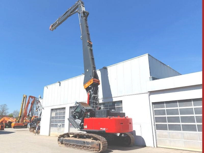 Hitachi KTEG KMC600 P-6 - Багер за разрушаване: снимка 3 Hitachi KTEG KMC600 P-6 - Багер за разрушаване: снимка 3
