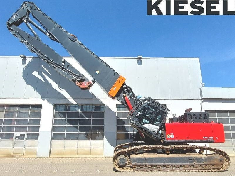 Hitachi KTEG KMC600 P-6 - Багер за разрушаване: снимка 1 Hitachi KTEG KMC600 P-6 - Багер за разрушаване: снимка 1