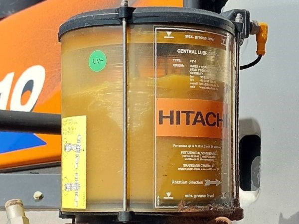 Колесен товарач Hitachi ZW 310-6: снимка 7