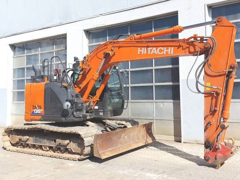 Hitachi ZX 135 US-6 - Верижен багер: снимка 4 Hitachi ZX 135 US-6 - Верижен багер: снимка 4