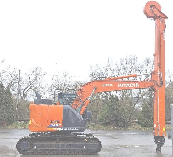 Hitachi ZX 135 US-6 Teledipper - Верижен багер: снимка 5 Hitachi ZX 135 US-6 Teledipper - Верижен багер: снимка 5