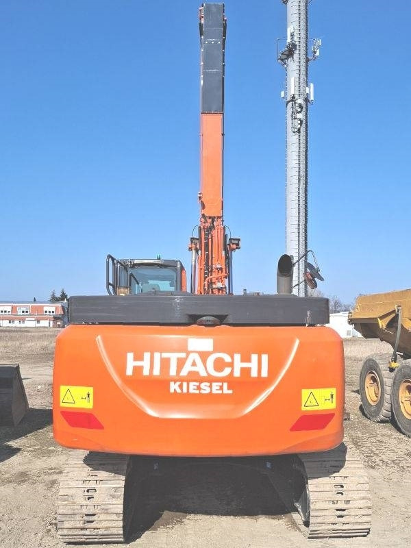 Hitachi ZX 210 LC-6 Teledipper  - Верижен багер: снимка 3 Hitachi ZX 210 LC-6 Teledipper  - Верижен багер: снимка 3