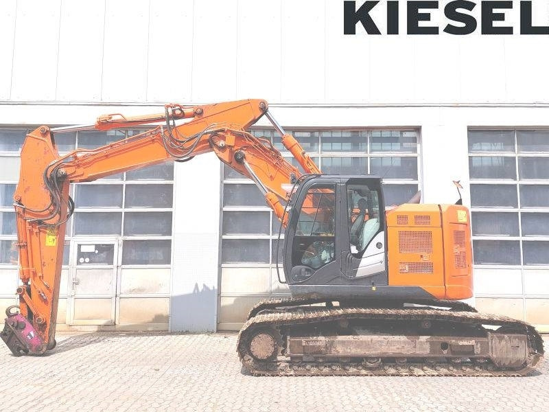 Hitachi ZX 225 US LC-5 - Верижен багер: снимка 1 Hitachi ZX 225 US LC-5 - Верижен багер: снимка 1