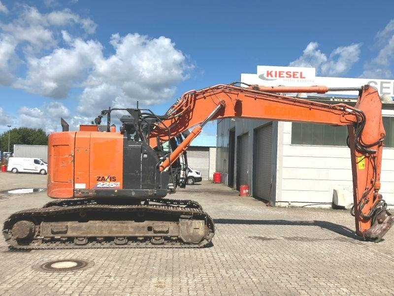 Hitachi ZX 225 US LC-6 - Верижен багер: снимка 5 Hitachi ZX 225 US LC-6 - Верижен багер: снимка 5