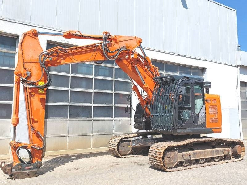 Hitachi ZX 225 US LC-6 - Верижен багер: снимка 2 Hitachi ZX 225 US LC-6 - Верижен багер: снимка 2