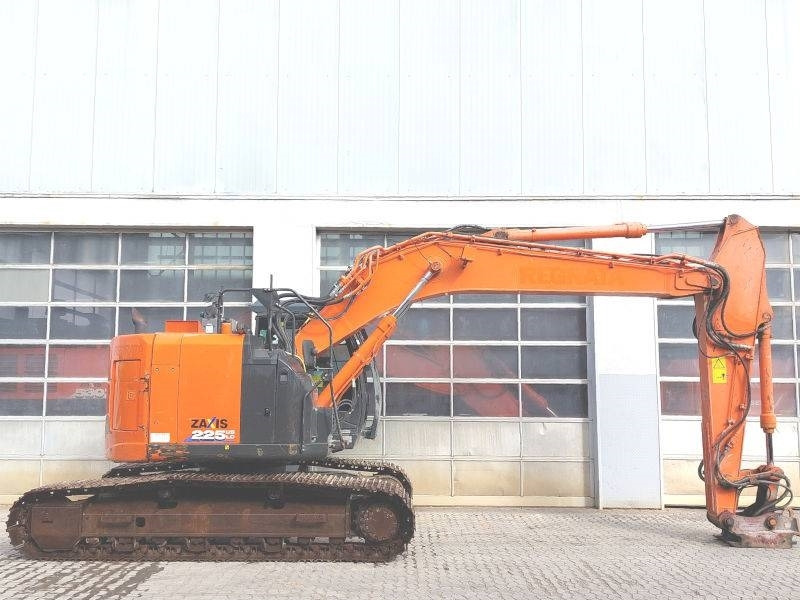 Hitachi ZX 225 US LC-6  - Верижен багер: снимка 5 Hitachi ZX 225 US LC-6  - Верижен багер: снимка 5