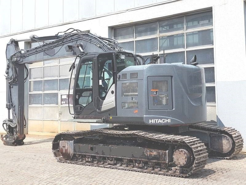 Hitachi ZX 225 US LC-6 - Верижен багер: снимка 3 Hitachi ZX 225 US LC-6 - Верижен багер: снимка 3