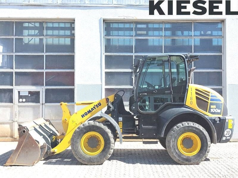 Komatsu WA 100 M-7 - Мини челен товарач: снимка 1 Komatsu WA 100 M-7 - Мини челен товарач: снимка 1