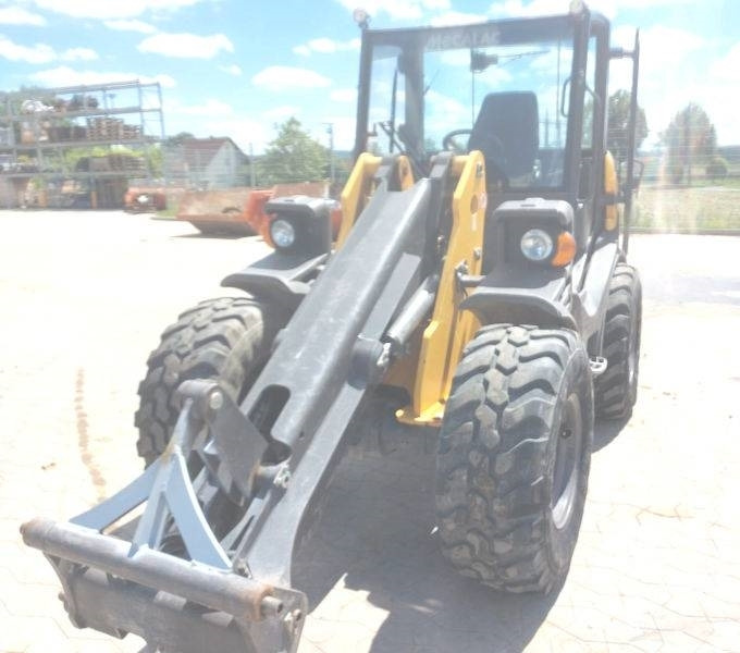Mecalac AX 1000 - Колесен товарач: снимка 2 Mecalac AX 1000 - Колесен товарач: снимка 2