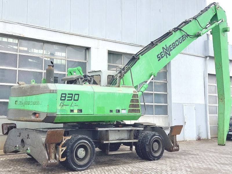 Sennebogen 830 - Багер за манипулиране на материали: снимка 5 Sennebogen 830 - Багер за манипулиране на материали: снимка 5